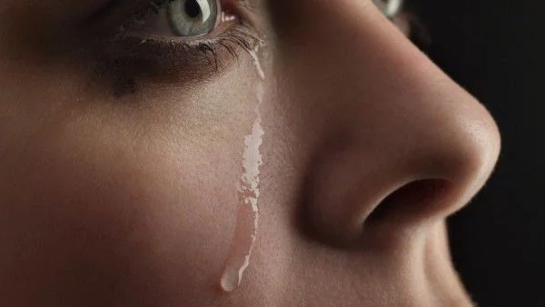 Притча: Защо плачат жените