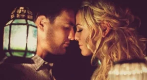 Истинският мъж ще те накара да летиш, пълзиш, да...