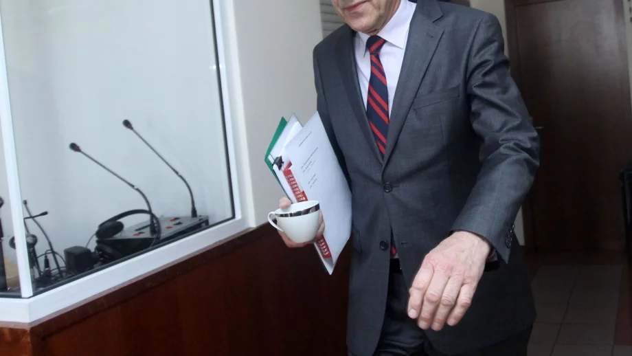 КЕВР разписа график за въвеждане на свободния пазар на ток 