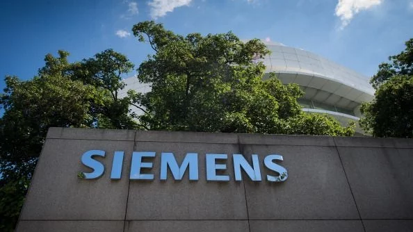 Siemens предлага курсове по обучение на бежанците