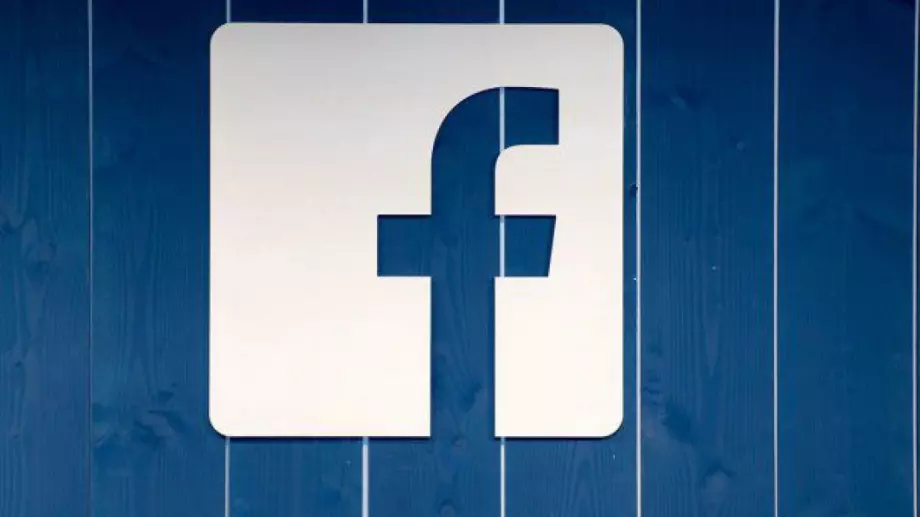 Facebook пуска "дезинформационна пералня"