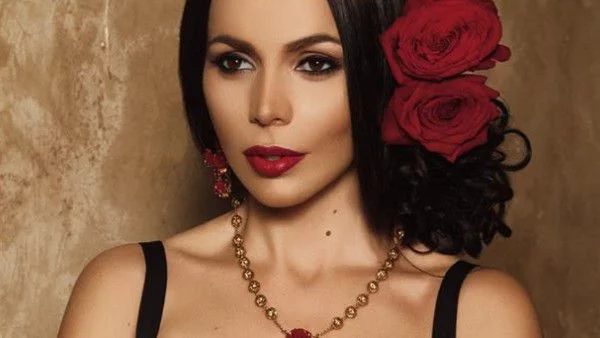 Алисия: С Валери се чуваме всеки ден