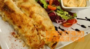 Палачинки с телешко, сметана и червен пипер