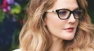 Дрю Баримор с колекция очила