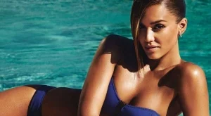 Как тренира Джесика Алба