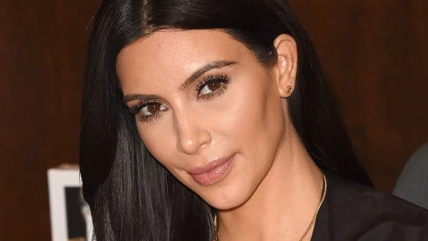 Ким Кардашиян: Бременна съм