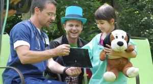 Ненчо Балабанов води детско шоу