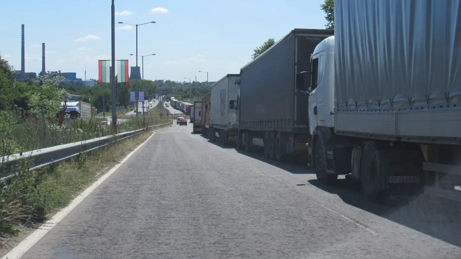 Превозвачи ще протестират пред митница "Пловдив"