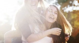 10 неща, които само сестрите разбират