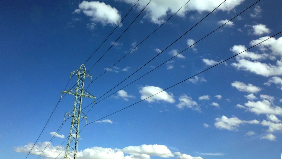 Министерството на енергетиката ще провери готовността на ЕРП-та и ЕСО за зимния сезон