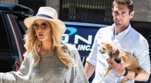 Дженифър Лорънс  със секси бодигард