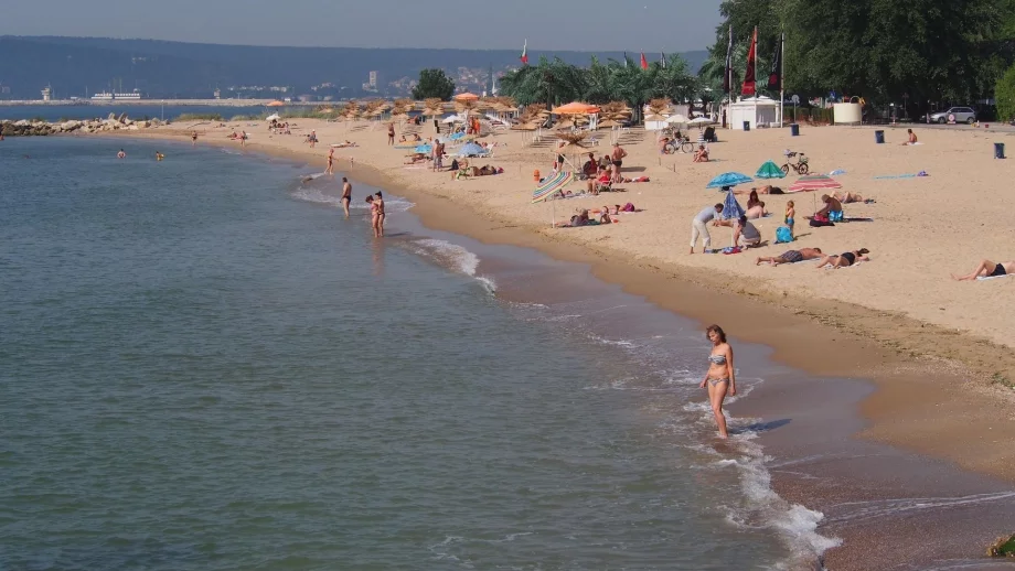 Туристическият сезон в Гърция няма да бъде застрашен, твърди експерт