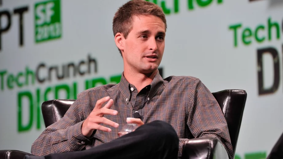 Еван Шпигел загуби 700 млн. долара за една сутрин 