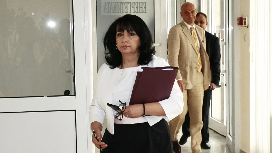 Чакаме отговор от Русия за газовия хъб, заяви Петкова