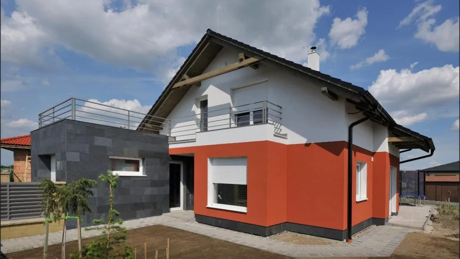 Къщите и студентските общежития в 39 града влизат в програмата за саниране