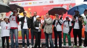 ЖИВЕЙ АКТИВНО! събра хиляди въпреки дъжда