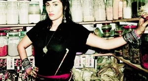 Инди Зара се завръща в България