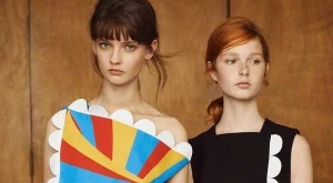 Виктория Бекъм с колекция, вдъхновена от цирка