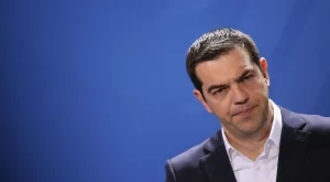 Ципрас се опасява, че мостовото финансиране ще върне рецесията