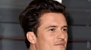 Орландо Блум разпуска гол в Италия