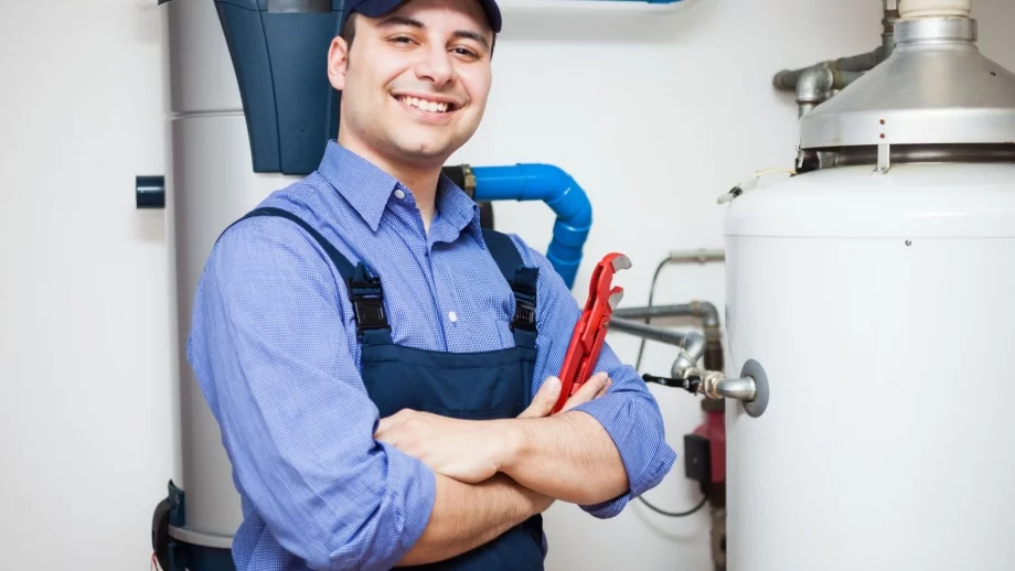 Градим центрове за ремонт на електроуреди с пари от ЕС