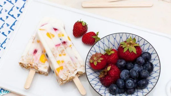 Здравословна закуска на клечка