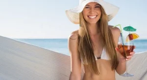 Какъв летен коктейл подхожда на всяка зодия?