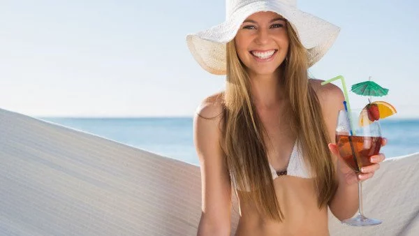 Какъв летен коктейл подхожда на всяка зодия?