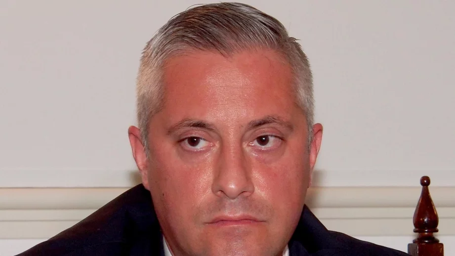 Лукарски: Цените на горивата падат, просто нямаме собствени добиви на петрол