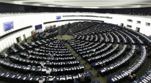 Европарламентът иска ЕС да има отделен министър на финансите