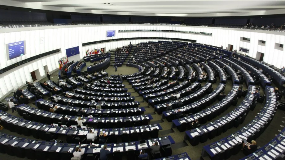 Европарламентът иска ЕС да има отделен министър на финансите