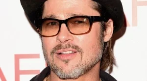 Брад Пит с татуировка в чест на семейството му