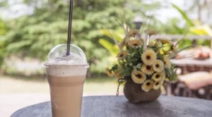 Цената на гръцкото фрапе скочи двойно 