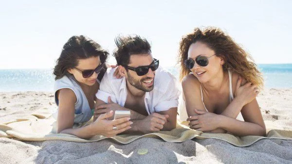 Лято за трима