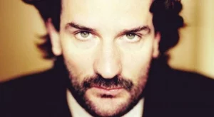 11 безпощадни цитата на Фредерик Бегбеде за любовта и живота