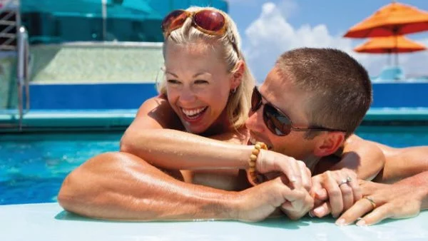 Хороскоп за АВГУСТ за всяка една от зодиите