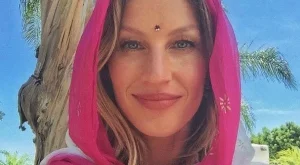 Спипана! Жизел Бюндхен посети пластична клиника в бурка