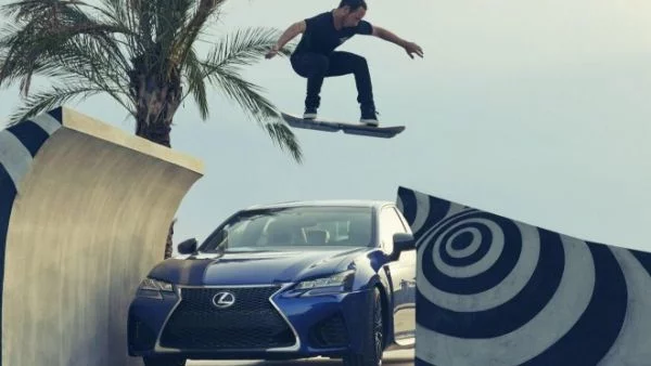 Lexus представи „летящия“ си скейтборд (видео)