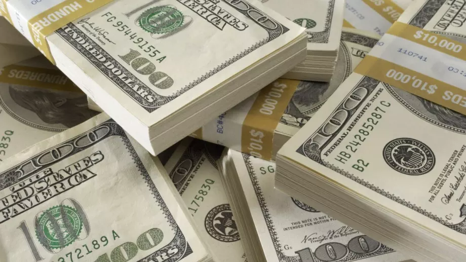 Супербогатите намаляват за първи път от 4 г. насам, Азия и Европа с най-голям спад