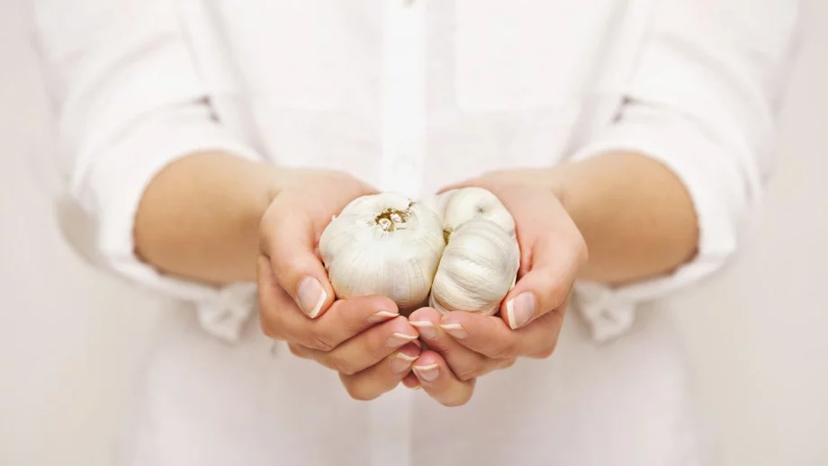 8 ползи от хапването на чесън