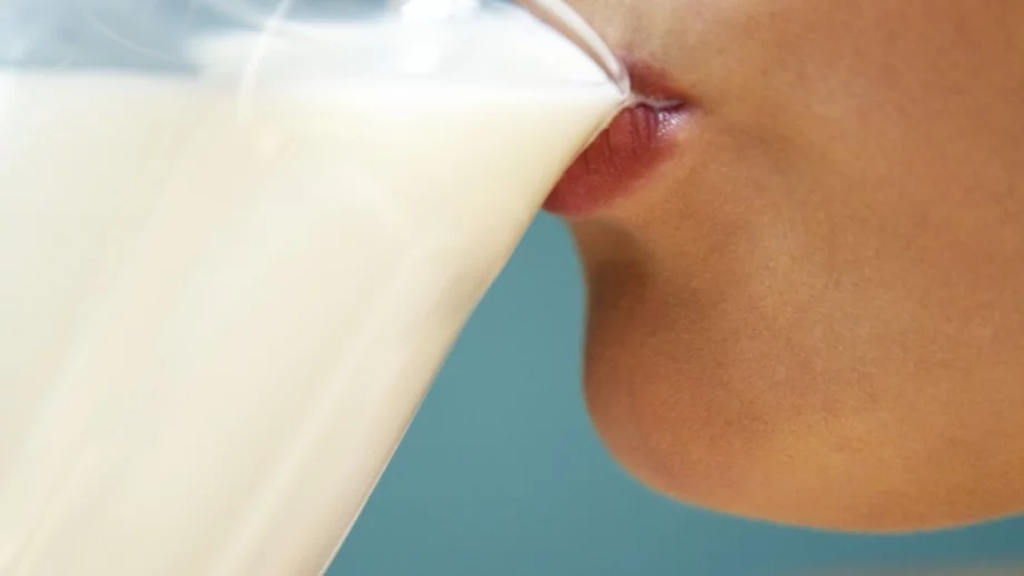 Отпускат финансова помощ на фермери, които намалят производството си на краве мляко