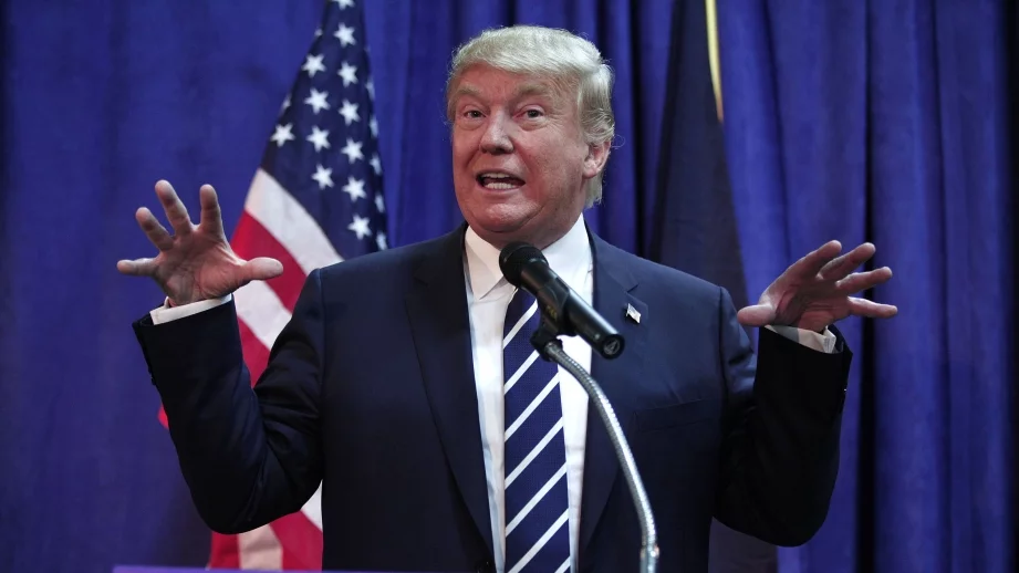 Тръмп е готов да похарчи стотици милиони за кампанията си