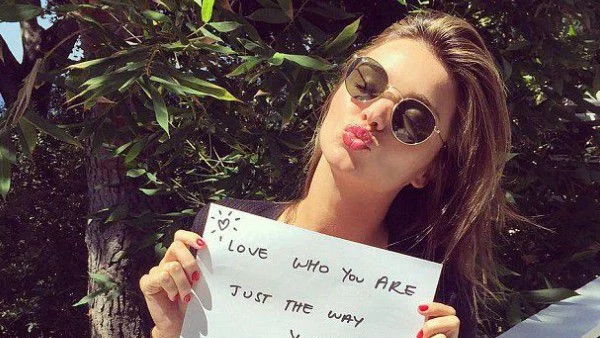 Миранда Кер: Обичайте себе си. Точно такива, каквито сте!