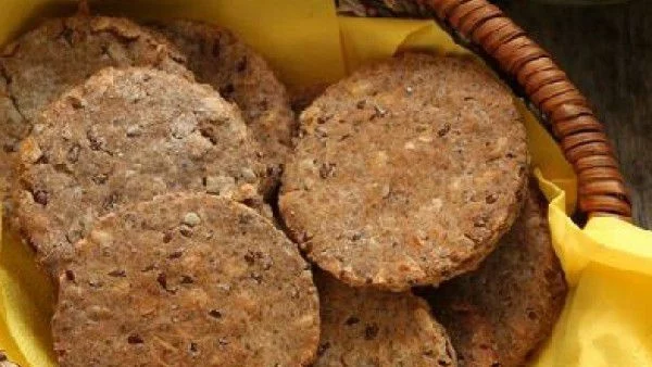 Безглутенови бисквити с орехи