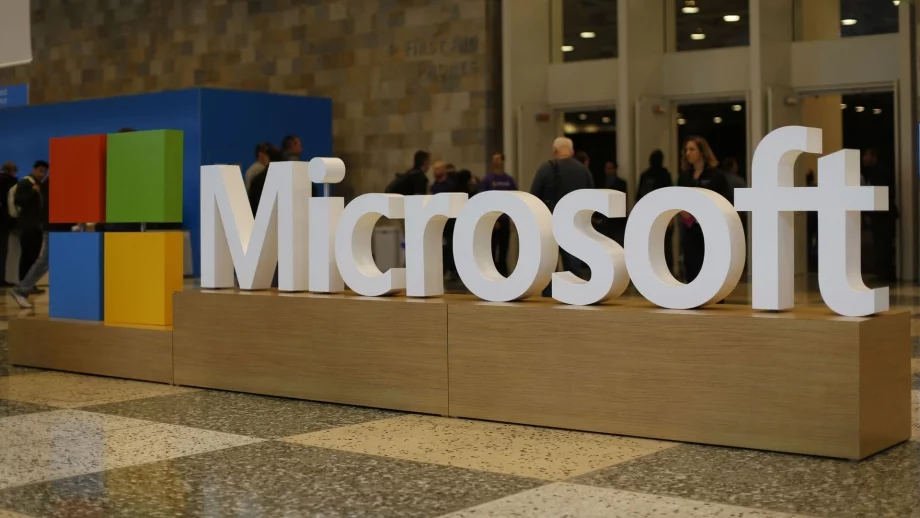 Microsoft за кратко надмина Apple по капитализация