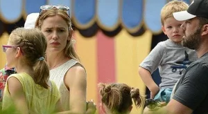 Афлек празнува рождения си ден с Дженифър 