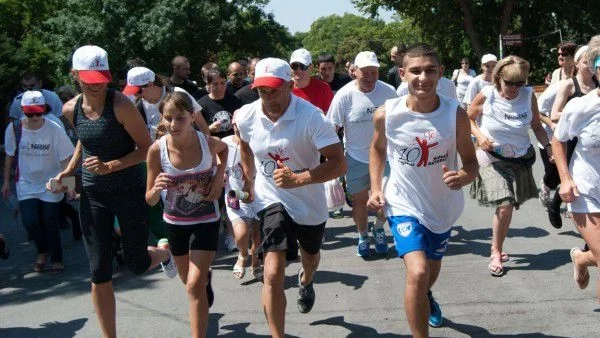 Световни шампиони и бургазлии спортуват в Морската градина