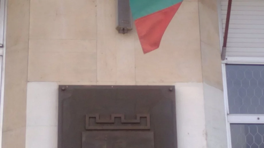 4 въпроса за оздравяването на общини 