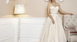 Славена Вътова с първа фотосесия след раждането