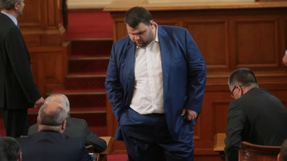 Законът на Пеевски за медиите бе приет на първо четене
